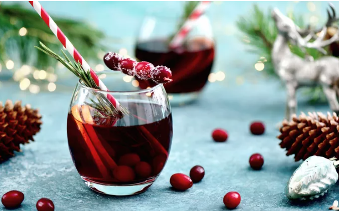 5 Holiday Mocktail Recipes With All the Flavor & No Alcohol
